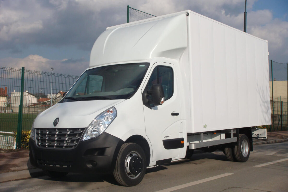 CLASSIC 3D-Dachspoiler für Renault Master NEU 2010, Normalfahrerhaus B 2100 x H 600 mm für abc aeroline