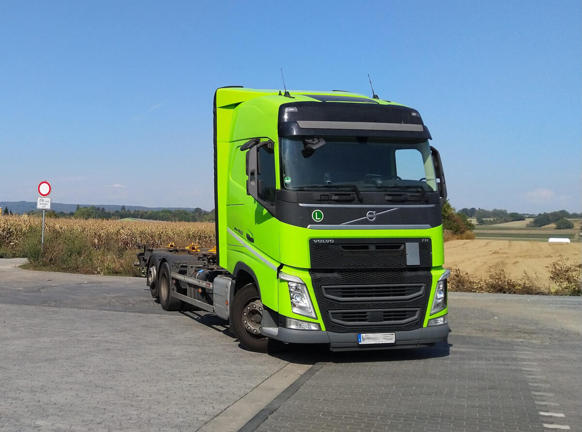 CLASSIC 3D-Dachspoiler für Volvo FH Globetrotter Fernfahrerhaus B 2500mm x H 300mm für abc aeroline